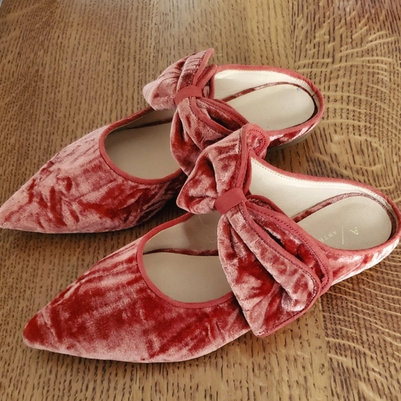 Anthropologie Livia Velvet Bow Flats- terra cotta - Picture 11 of 11